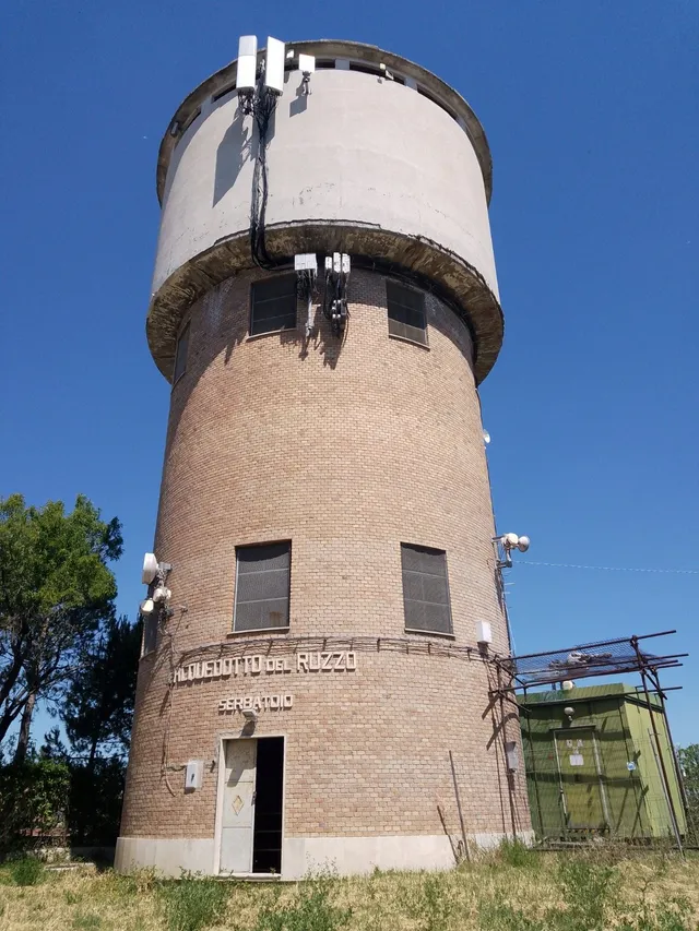 Serbatoio pensile in muratura